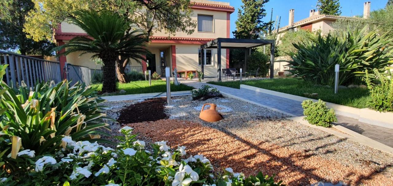 Bed&Breakfast Villa Nora Quartu SantʼElena Exterior foto